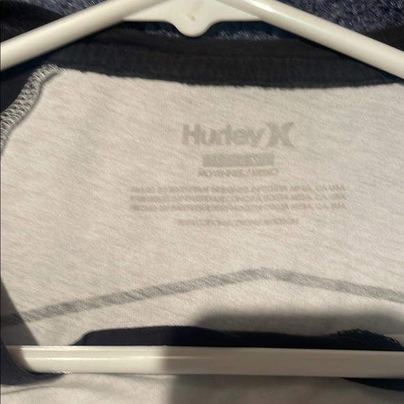 Hurley White and Black Baseball Tee - Picture 3 of 4